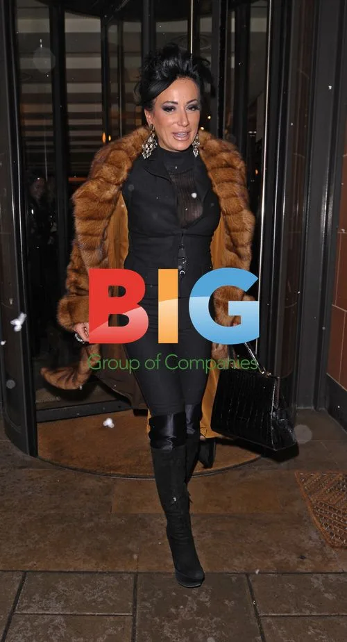 Nancy Dellolio Leaving Restaurant