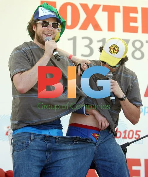 Hamish Blake and Andy Lee on stage