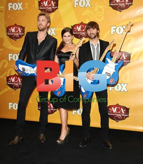 Lady Antebellum at 2010 ACAs