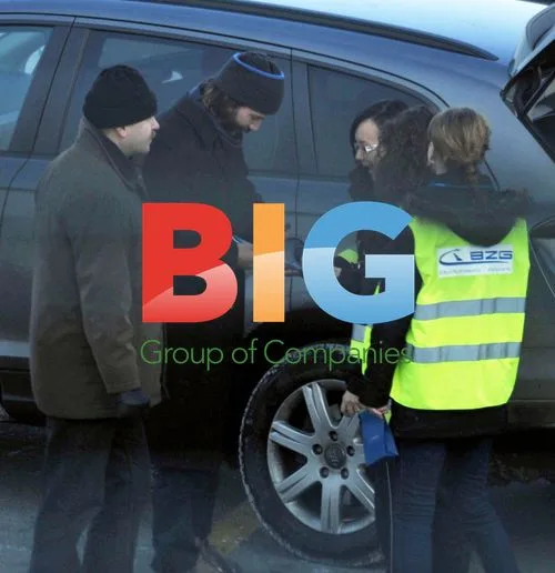 Keanu Reeves Departs Bydgoszcz Airport in Poland