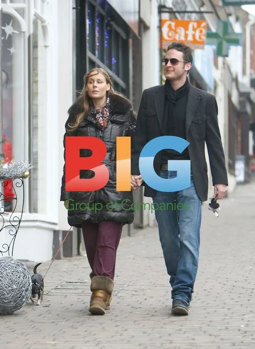 Gary Lucy and Girlfriend Shopping