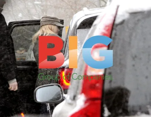 Elin Nordegren with family in Sweden
