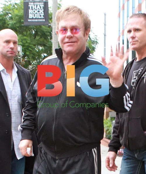 Elton John Spotted Shopping in Tracksuit
