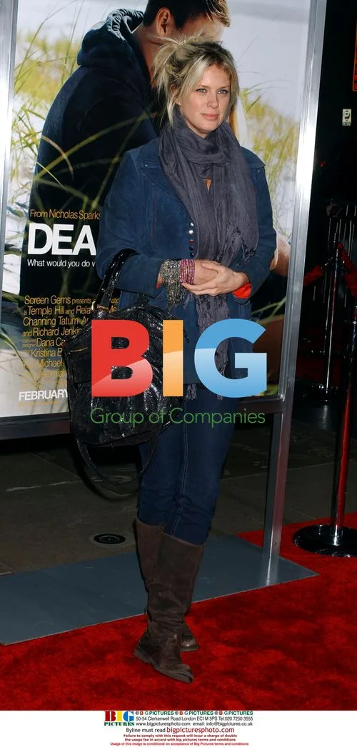 Rachel Hunter at 'Dear John' Premiere