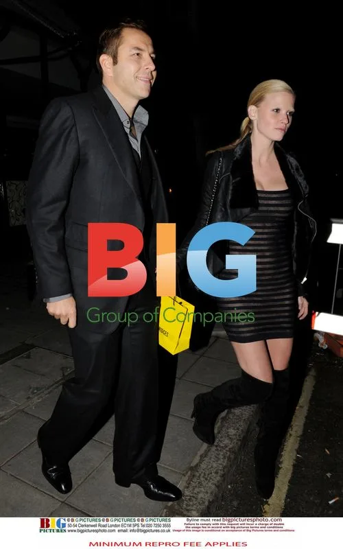David Walliams and Lara Stone Leaving Scotts