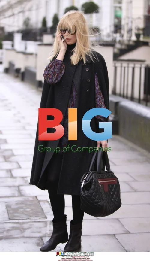 Claudia Schiffer School Run