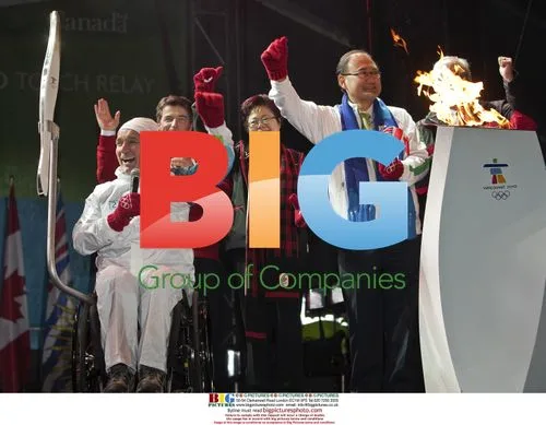 Rick Hanson Lights 2010 Olympic Cauldron