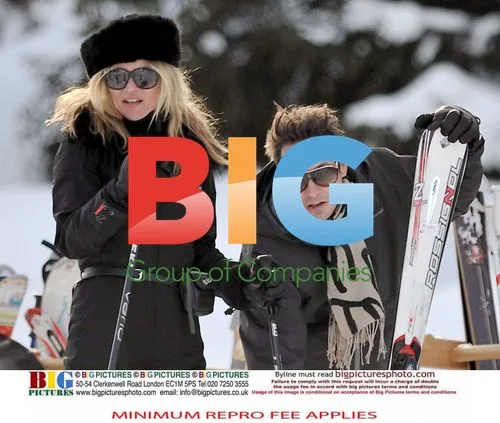 Kate Moss and Jamie Hince Ski in France