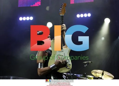 Guitar Gods Beck and Clapton Live