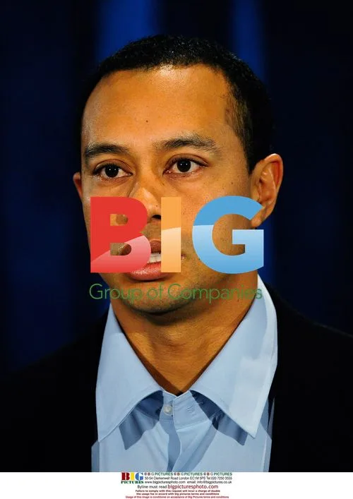 Tiger Woods Apologizes for Behavior