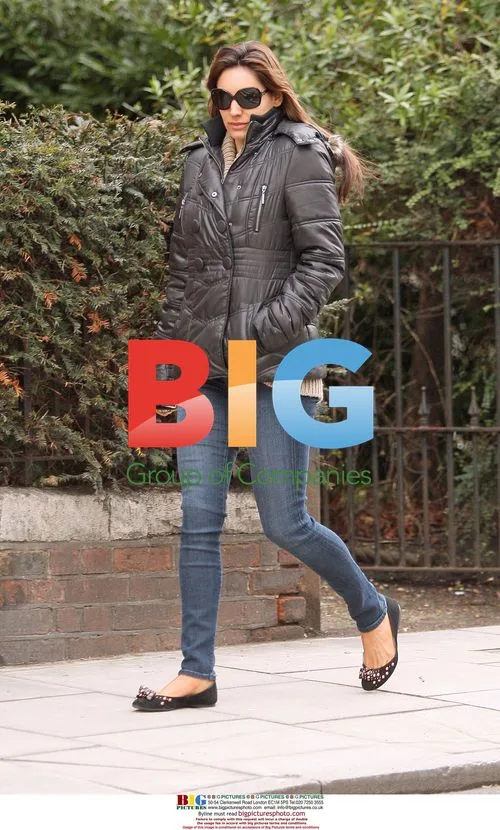 Kelly Brook at ECO Dry Cleaners