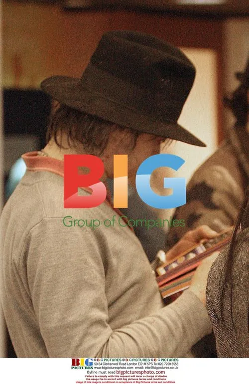 Pete Doherty Goes Shopping in London