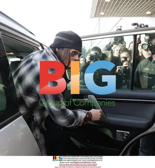 Johnny Depp Arrives in Belgrade