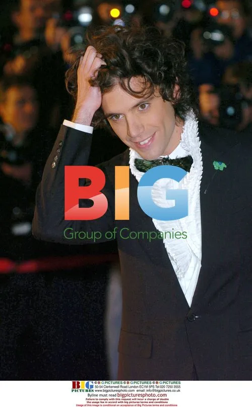 MIKA at NRJ Music Awards 2010
