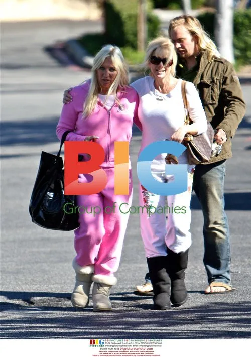 Linda Hogan Spotted with Boyfriend