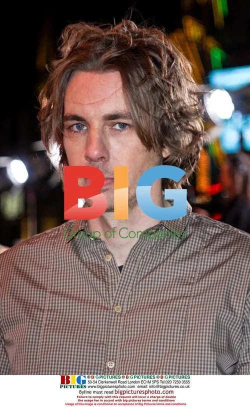 Dax Shepard at "When in Rome" Premiere