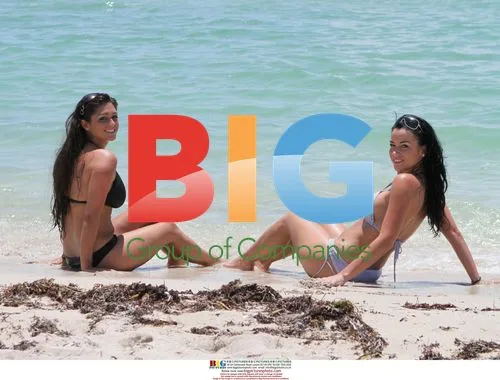 Glamour models Amie Buck and Casey Batchelor in Miami Beach