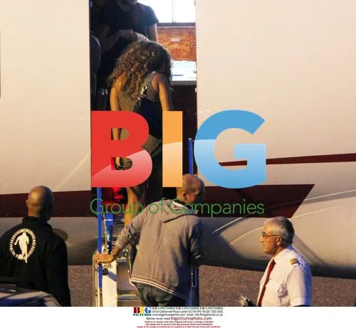 Jay-Z and Beyonce Arrive in Sweden