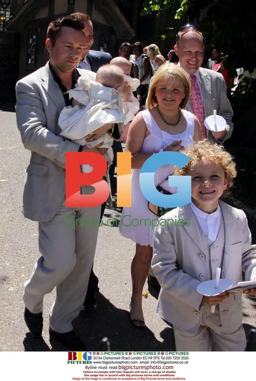 Gay Couple Registers Fathers of Twins