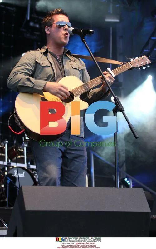 Simon James at Tuned In Concert, Wigan