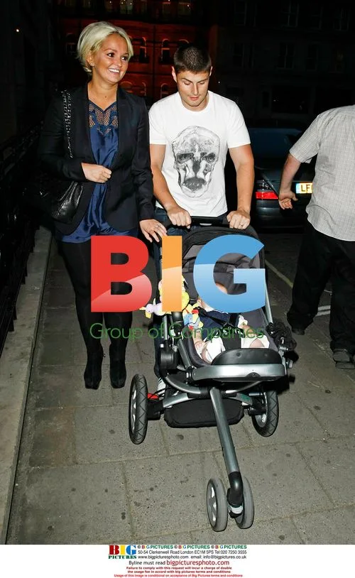 Jennifer Ellison with baby and boyfriend
