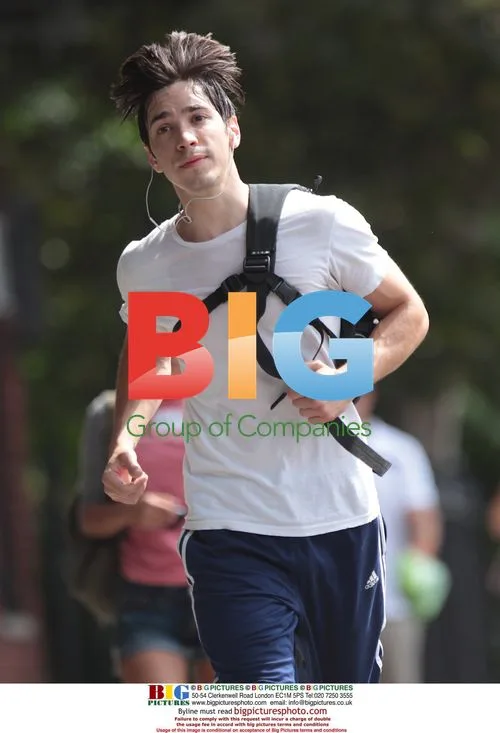 Justin Long Jogging in NYC