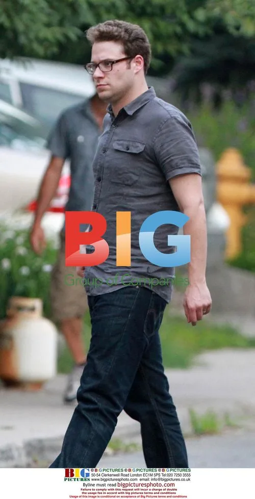 Seth Rogen and Michelle Williams Film 'Take This Waltz'