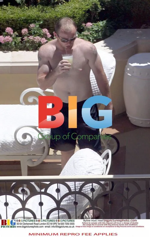 Wayne and Coleen Rooney Poolside in Las Vegas