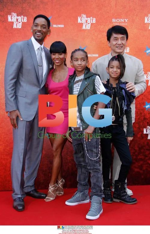 Willow Camille, Will Smith, Jaden Smith, Jada Pinkett Smith and Jackie Chan at 'The Karate Kid' Premiere