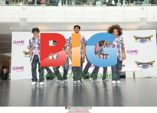 Diversity Perform at Dragon Quest Launch