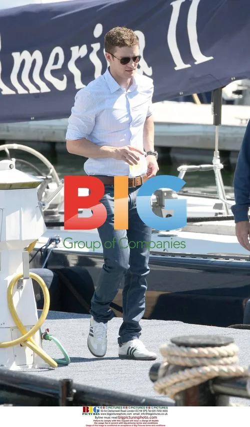 Woody Harrelson and Justin Timberlake on "Friends with Benefits" Set