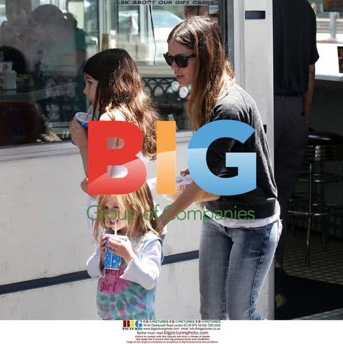 Rachel Bilson Out in LA