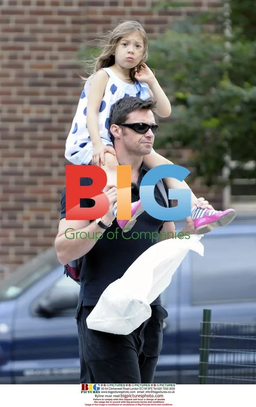 Hugh Jackman picks up kids from dance class