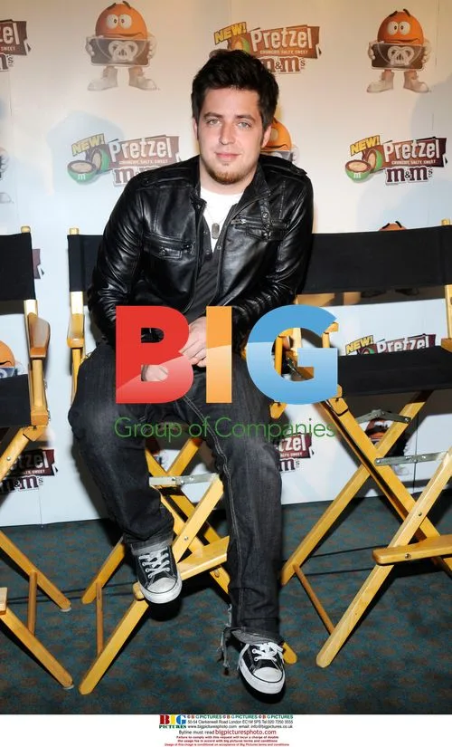 Lee DeWyze at M&M Pretzel Release