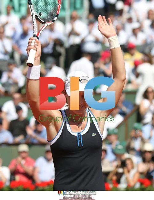 Stosur Wins French Open Semifinal