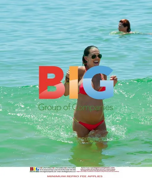 Danielle Lloyd and Jamie O'Hara in Portugal