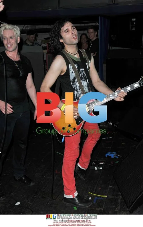 Starman Band Performs at Moho Club