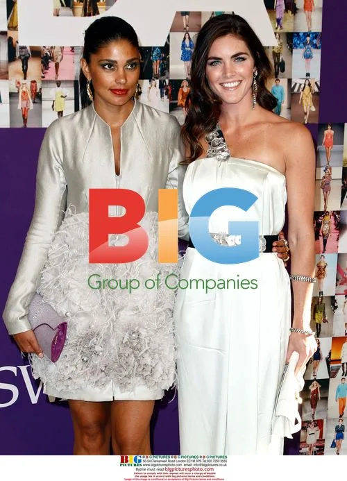 Rachel Roy and Hillary Rhoda at 2010 CFDA Awards