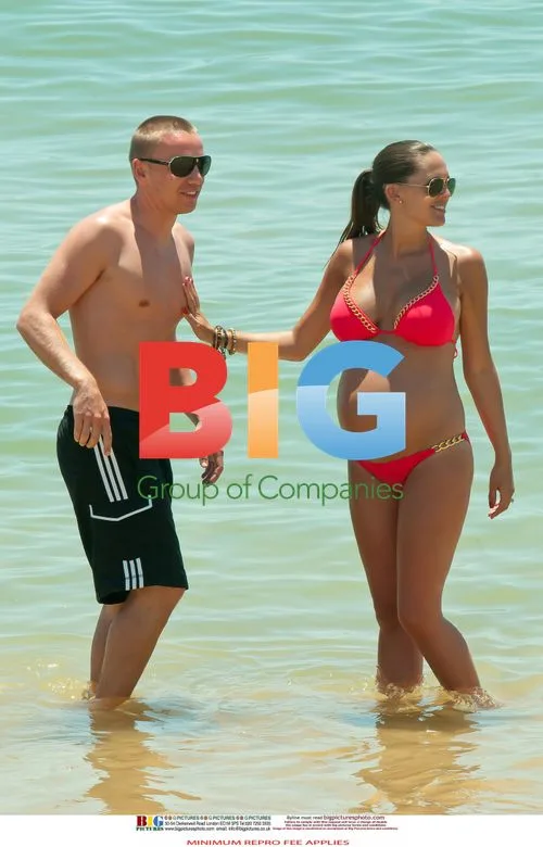 Danielle Lloyd and Jamie O'Hara in Portugal