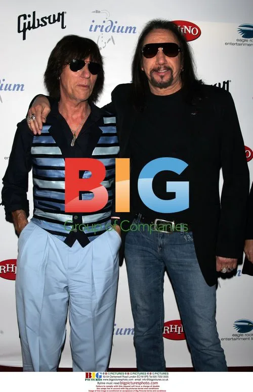 Jeff Beck and Ace Frehley at "A Celebration of Les Paul" Concert