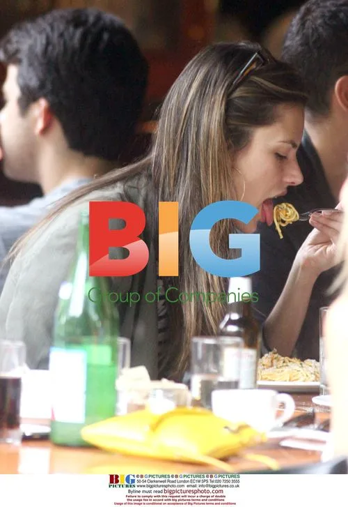 Alessandra Ambrosio and Jamie Mazur Lunch in NYC