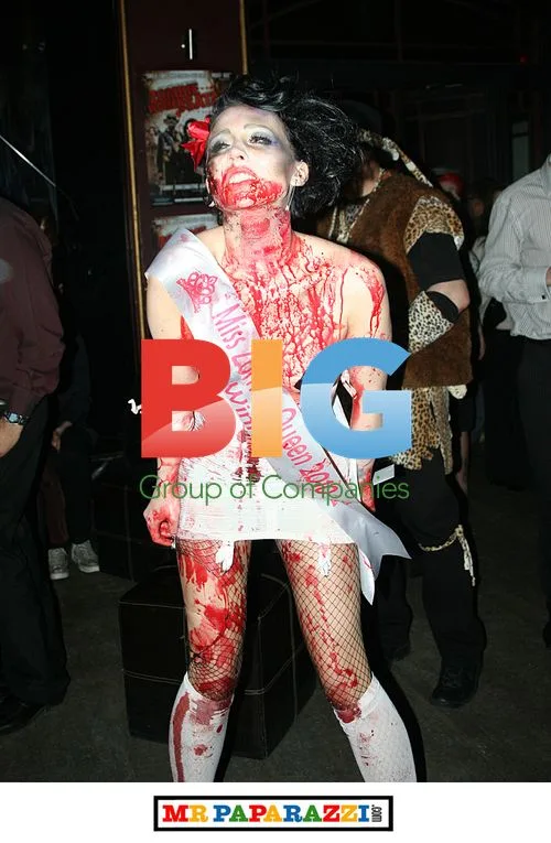 Collette Von Tora at Miss Zombie Pageant 2010