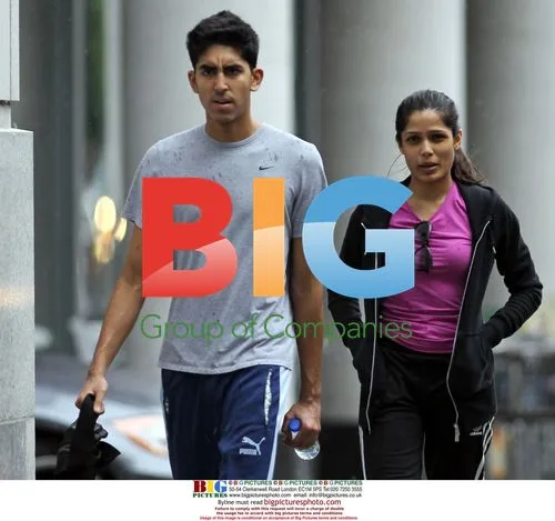 Slumdog Millionaire Couple Workout in Montreal