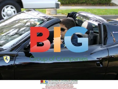 Adrian Grenier on 'Entourage' set in LA