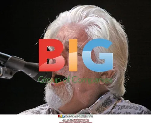 Michael McDonald Performs Live at Manchester Arena