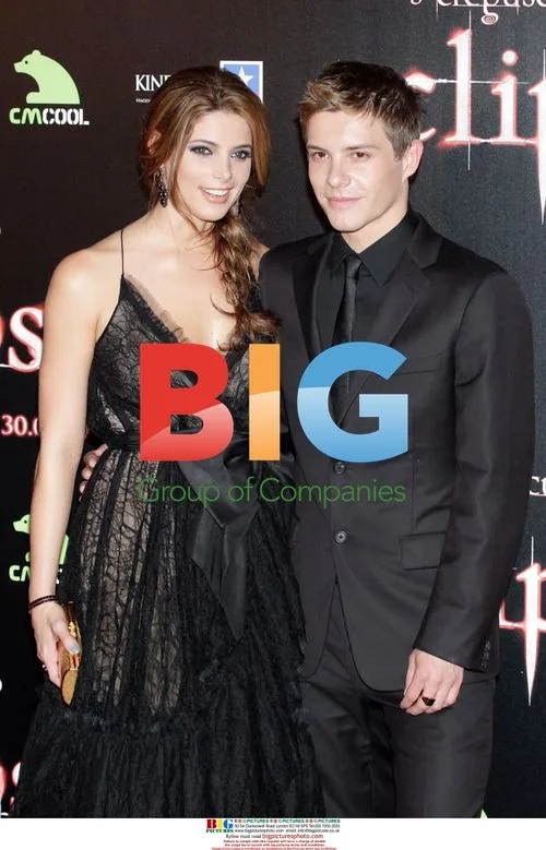 Ashley Greene & Xavier Samuel at 'Eclipse' Premiere