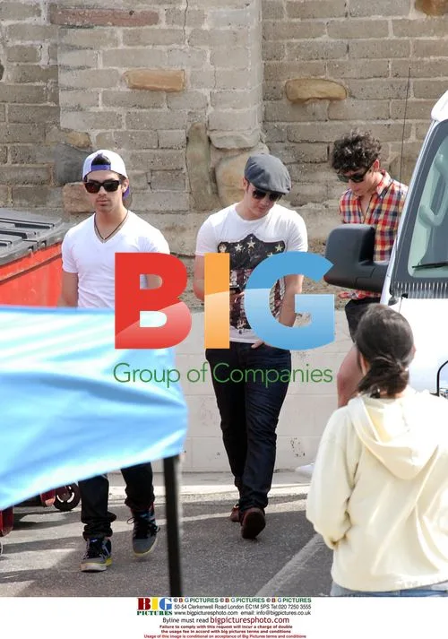 Jonas Brothers on Film Set