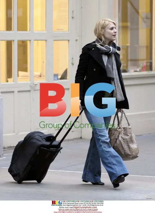 Claire Danes Leaving Apartment