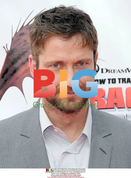 Gerard Butler at \"How to Train Your Dragon\" Premiere