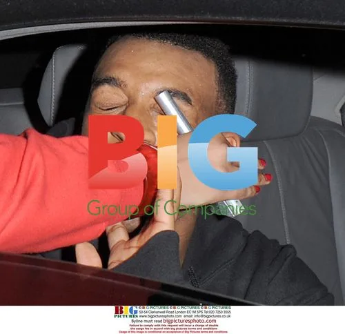 Oritse Williams of JLS attacked by fan
